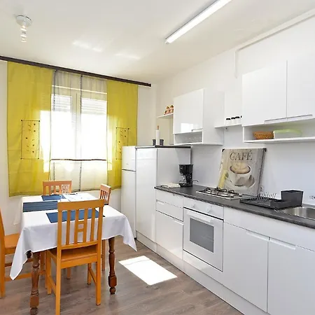 דירה Apartment Pula 2187