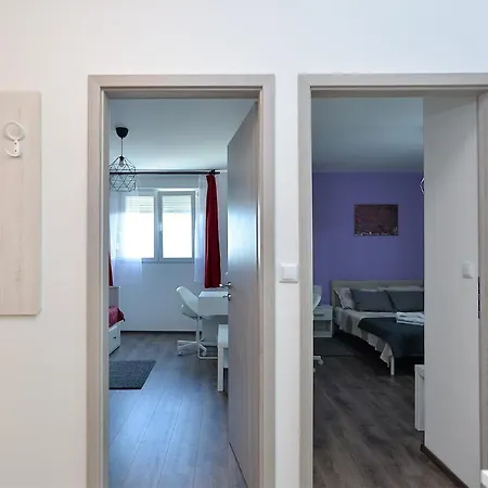 アパート Apartment Pula 2187 プーラ